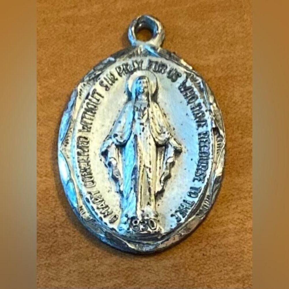 Creed Sterling Silver 925 Miraculous Medal Pendant Catholic Religious Jewelry
